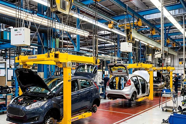 Výroba automobilů